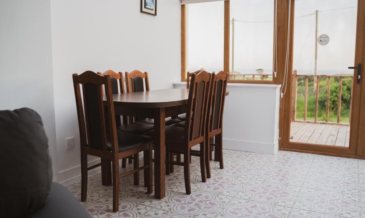Hookless Holiday Homes Fethard Bagian luar foto