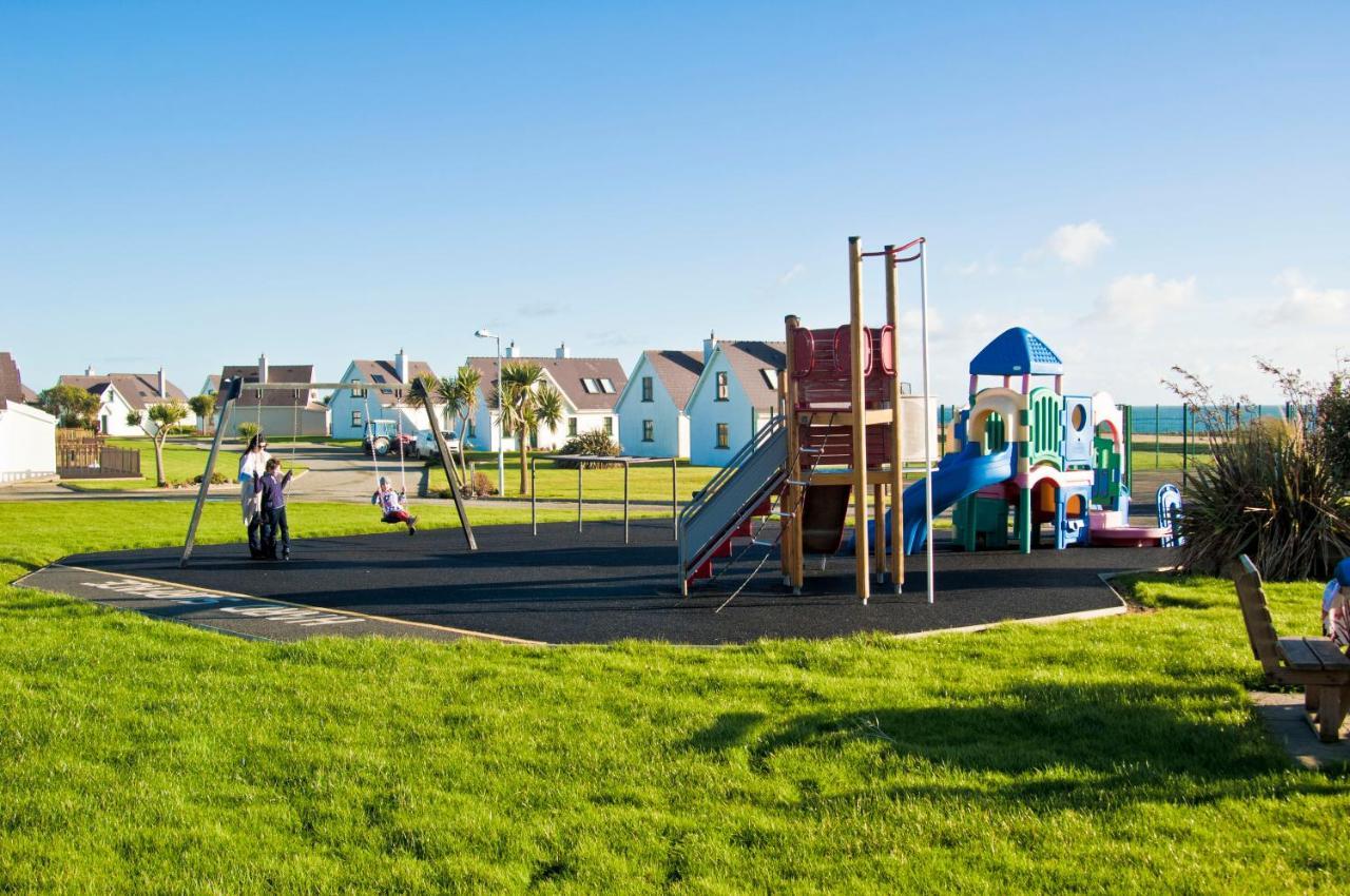 Hookless Holiday Homes Fethard Bagian luar foto
