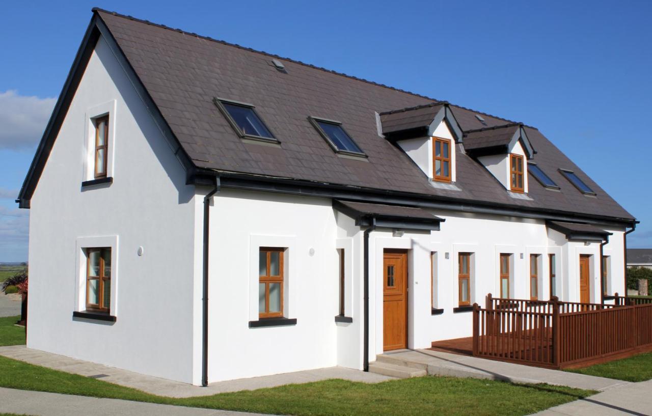 Hookless Holiday Homes Fethard Bagian luar foto