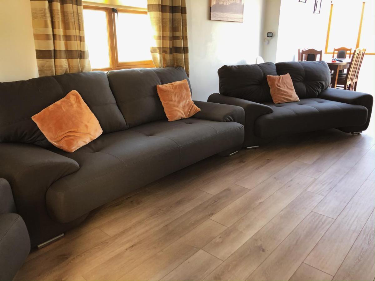 Hookless Holiday Homes Fethard Bagian luar foto